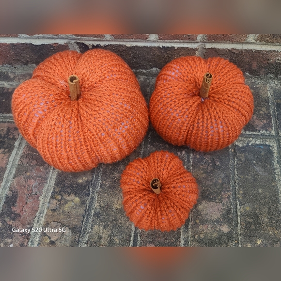 Set if 3 Handmade pumpkins - Picture 2 of 3